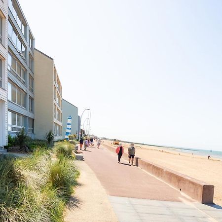 Les Vagues Apartment Courseulles-sur-Mer Bagian luar foto