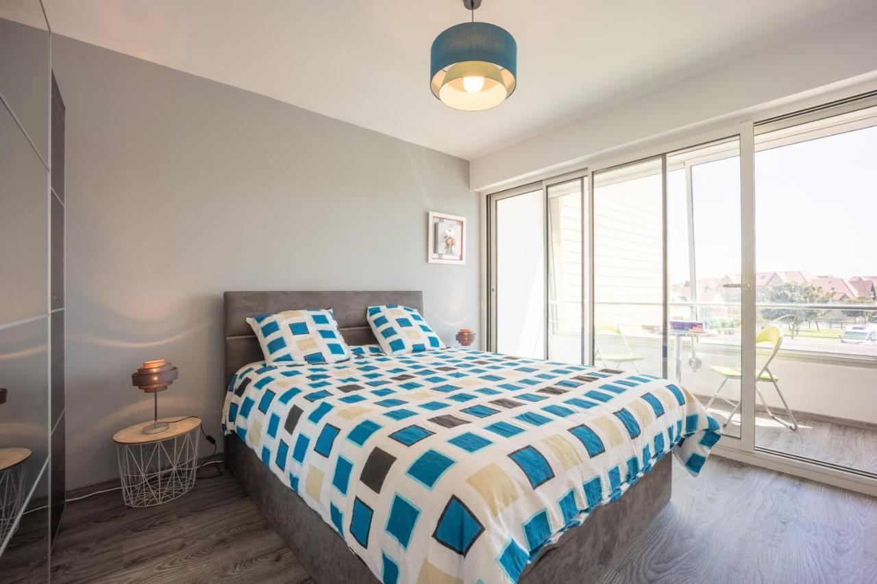 Les Vagues Apartment Courseulles-sur-Mer Bagian luar foto