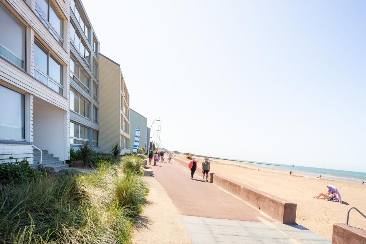 Les Vagues Apartment Courseulles-sur-Mer Bagian luar foto